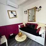 Baroque - Clim - Parking Appartement *